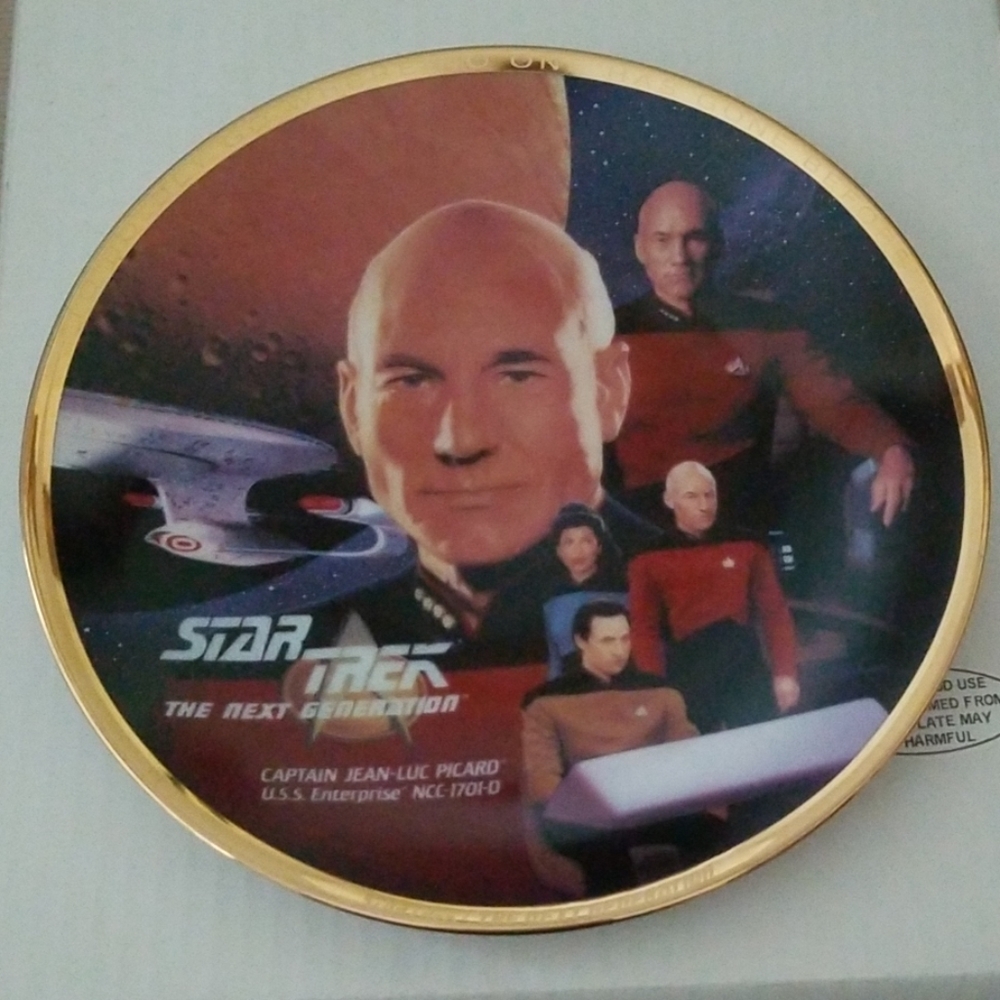 Star Trek NG Porcelain Collector's Plate